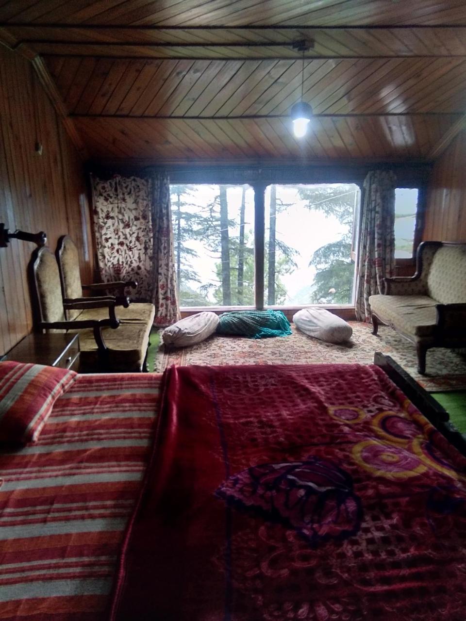 Huts Hotel Patnitop Eksteriør billede